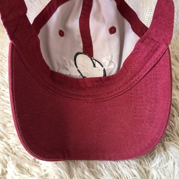 Country Club of Oxford Red Baseball Trucker Cap - Picture 6 of 9